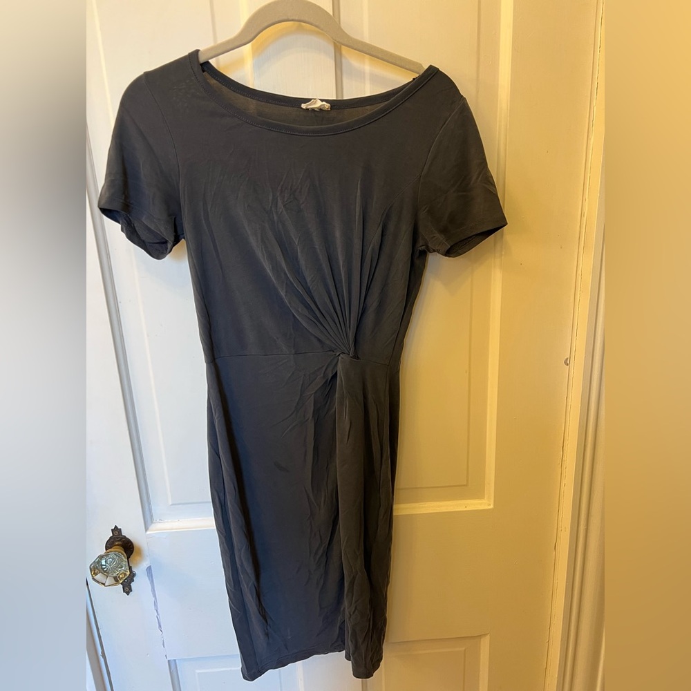 Women’s gray dress